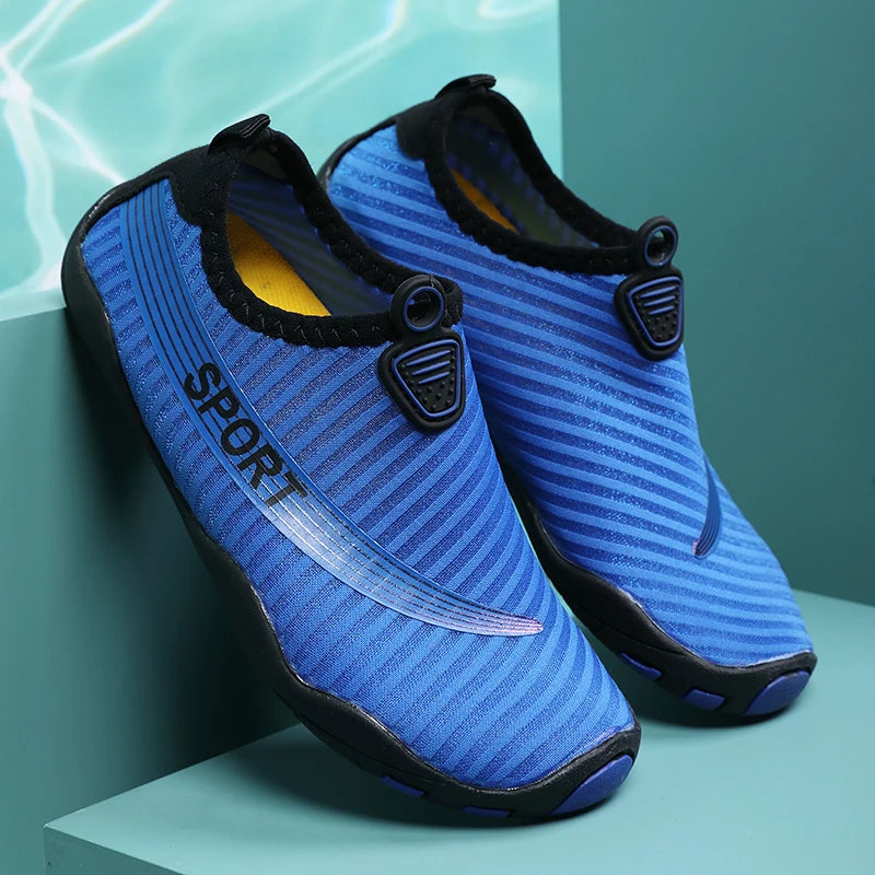 Stylische Strandschuhe