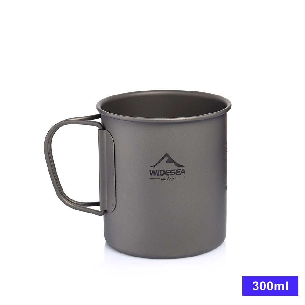 Ultraleichte Tasse aus Titan